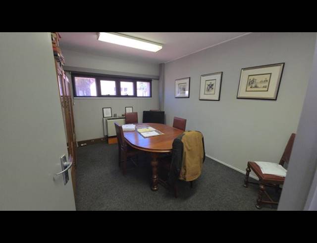 BUSINESS PROPERTY TO RENT IN LYNNWOOD